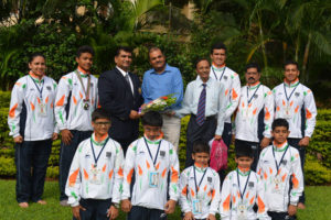 KWF TEAM OF ATHELETES WITH PROMINENT POLITICAL PERSONALITIES OF INDIA